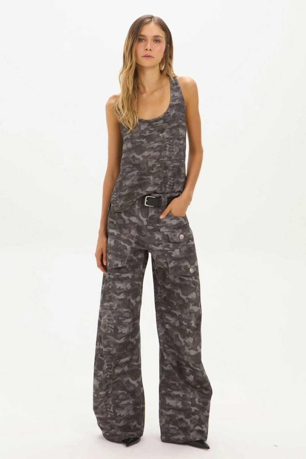 Imagem de Calça Raissa Grey Camouflage Le Blog